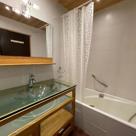 Crystal 25 - Duplex Centre Village La Clusaz