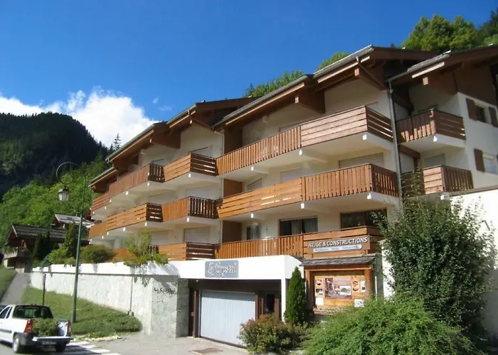 Crystal 25 - Duplex Centre Village