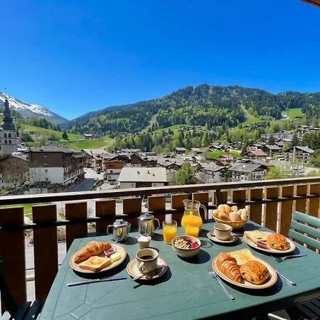 Appartement Crystal 25 - Duplex Centre Village Et Proche Pistes, Vue Montagnes - Garage La Clusaz